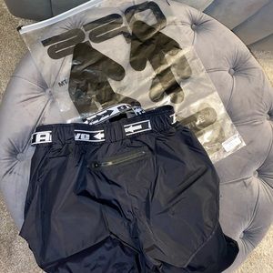 Off-White Active Cargo Shorts